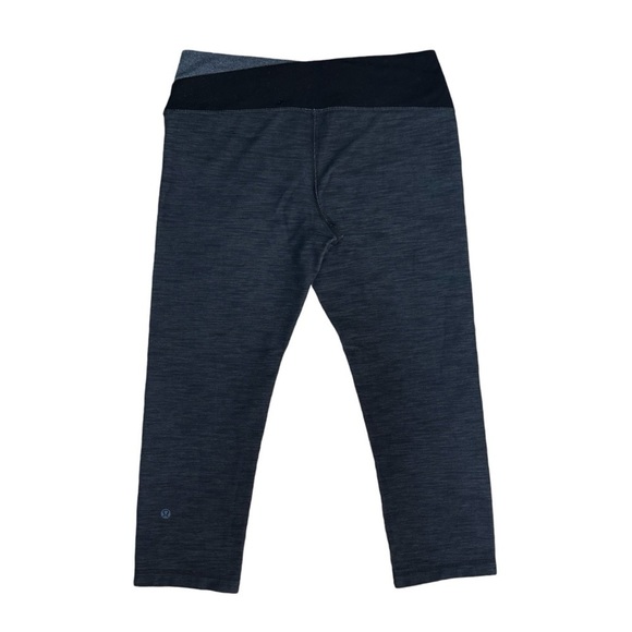 Lululemon Two Toned Black and Gray Crop Leggings - Picture 2 of 4